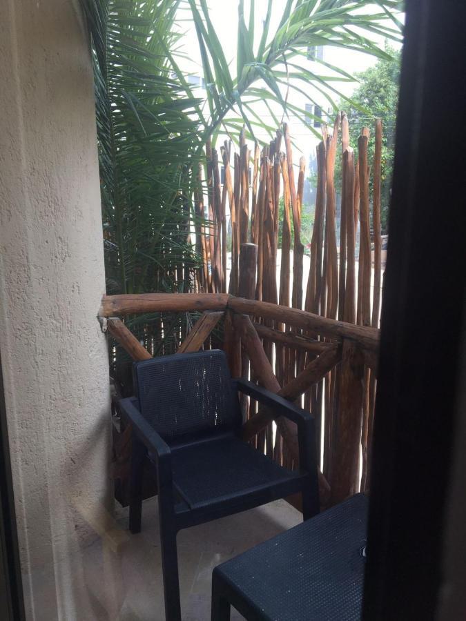 Hotel Pelecanus Suites Holbox Bagian luar foto