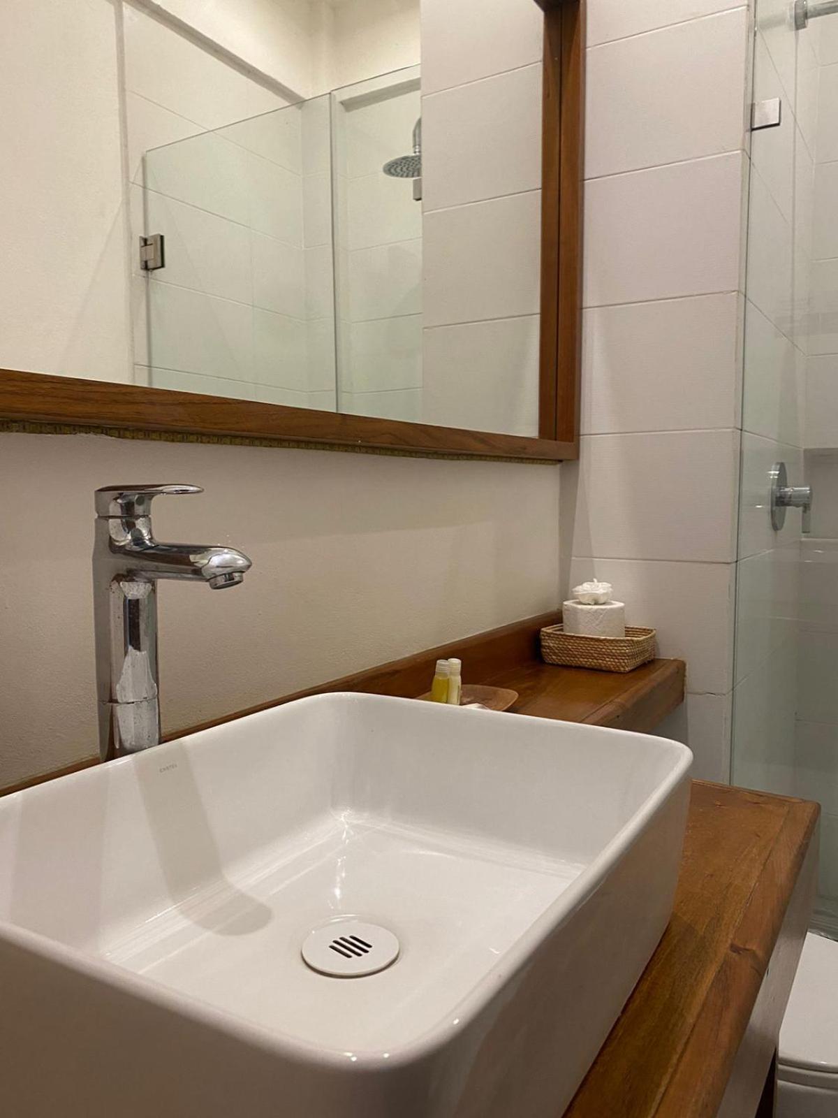 Hotel Pelecanus Suites Holbox Bagian luar foto