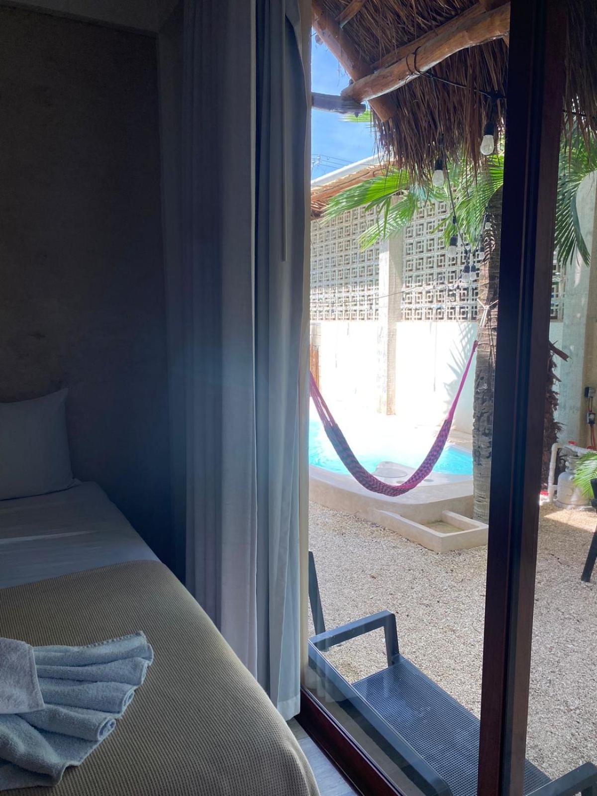 Hotel Pelecanus Suites Holbox Bagian luar foto