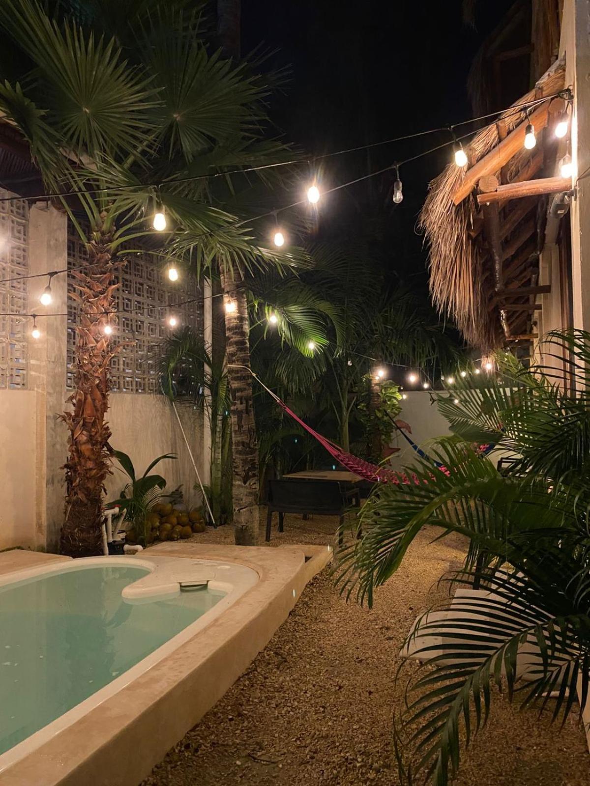 Hotel Pelecanus Suites Holbox Bagian luar foto