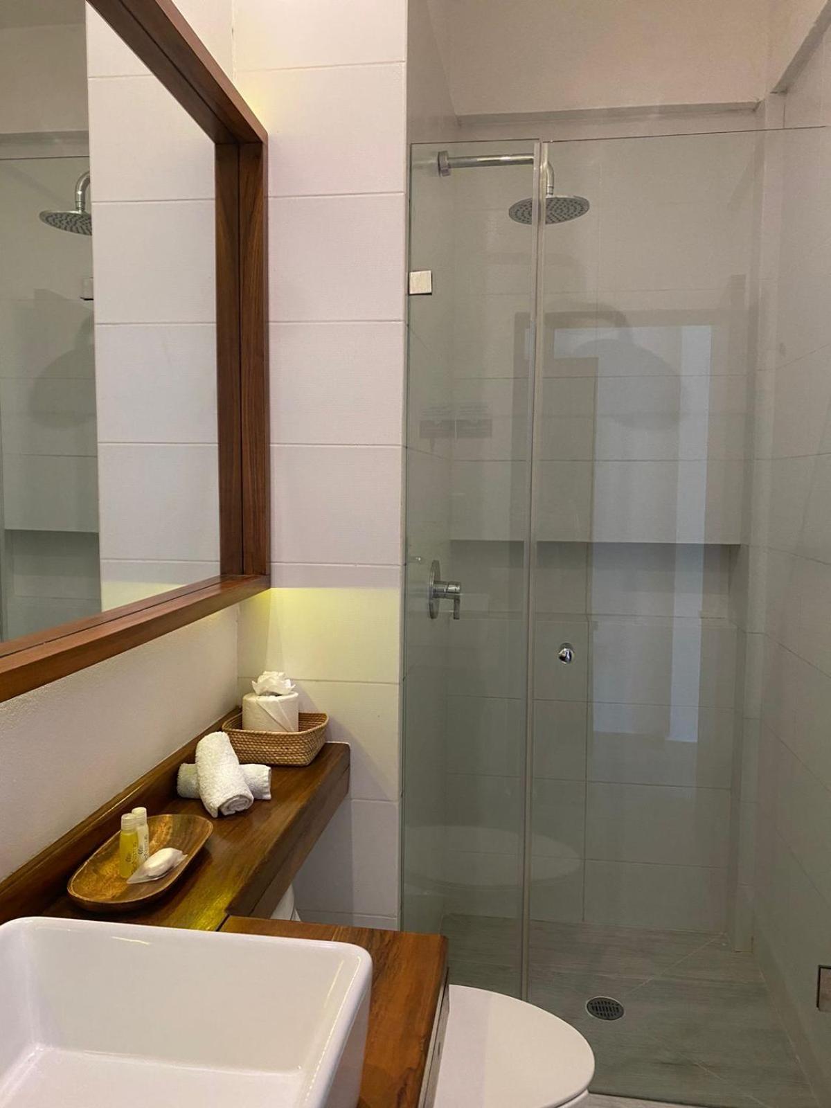 Hotel Pelecanus Suites Holbox Bagian luar foto