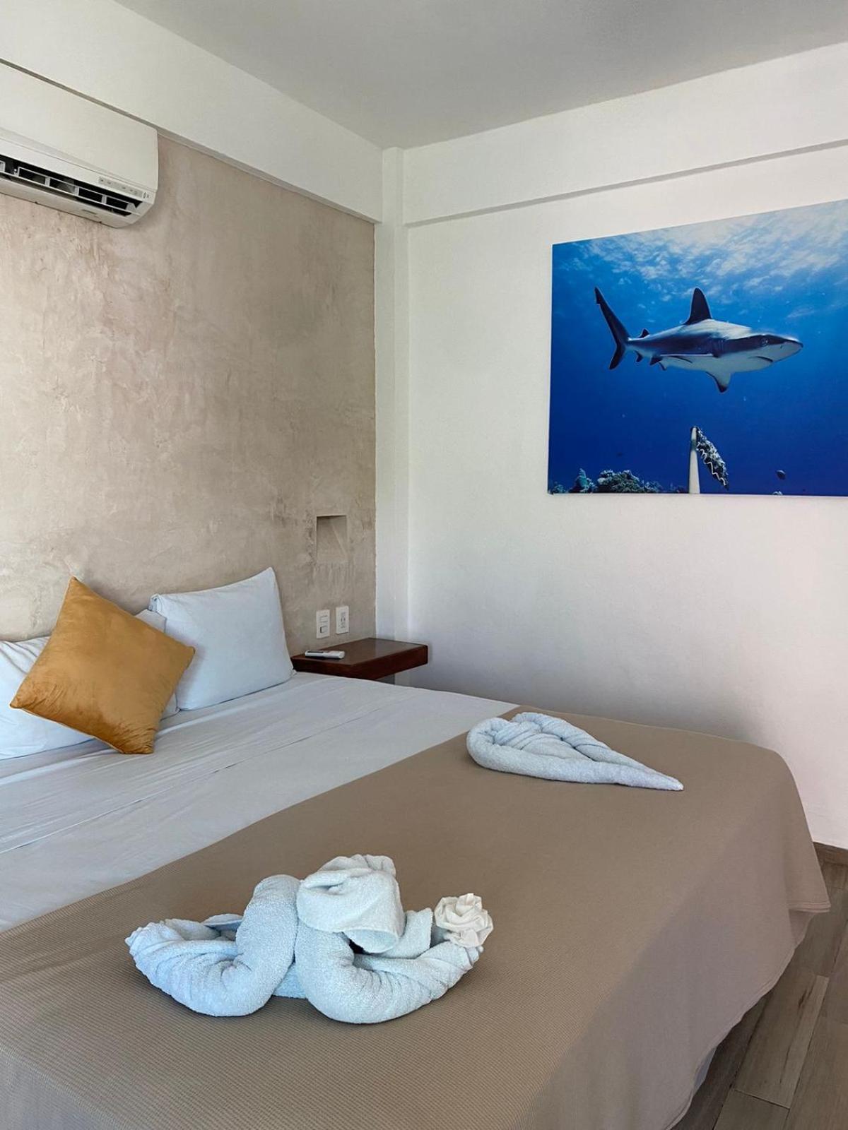 Hotel Pelecanus Suites Holbox Bagian luar foto