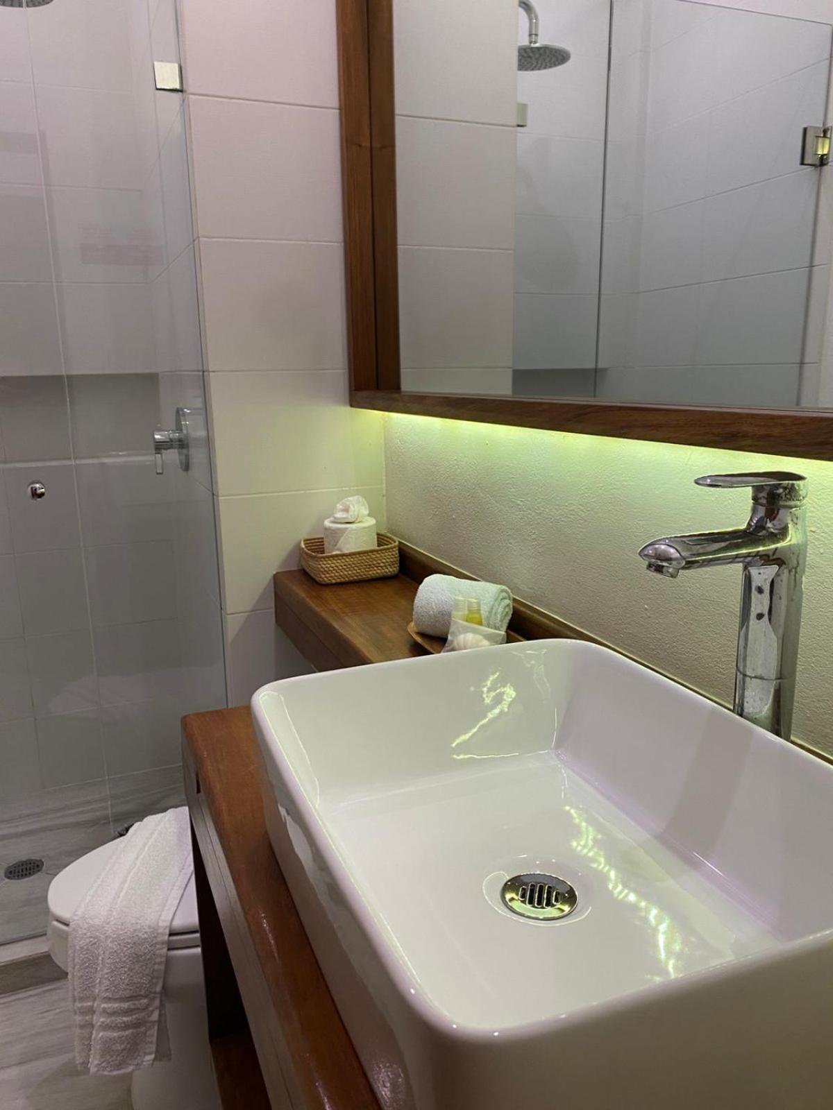 Hotel Pelecanus Suites Holbox Bagian luar foto